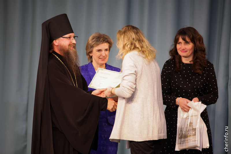 В Череповце больше 90 учителей будут вести курс о православной культуре.